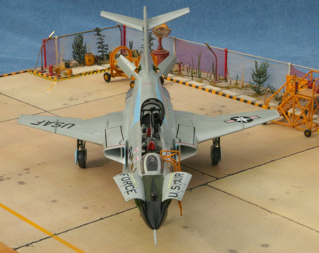 f-101b